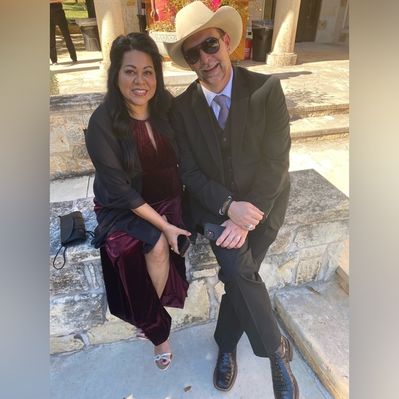 Meet your Posher, Tammy - Picture 2 of 2